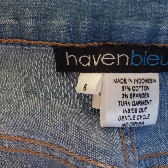 Jeans - Picture 2 of 5